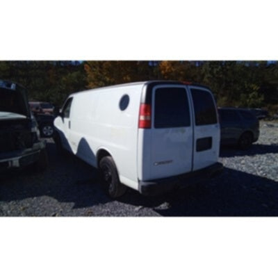 2009 Chevrolet Express 1500 Axle Assembly, Rear - ~401719258