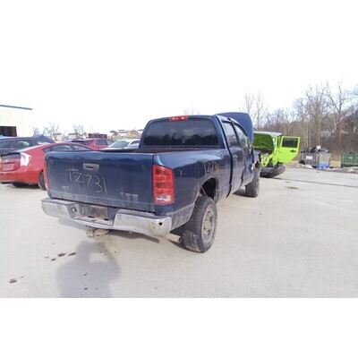 2006 Dodge 1500 Series Pickup Axle Assembly, Rear - ~413289353