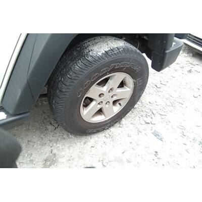 2007 Jeep Wrangler Axle Assy, Front (4WD) - ~406069363