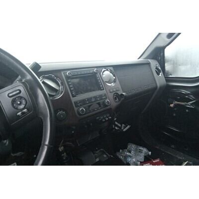 2011 Ford F-250 Super Duty Pickup Axle Assy, Front (4WD) - ~415375971