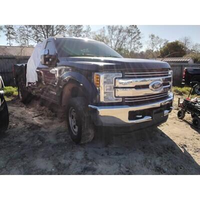 2017 Ford F-250 Super Duty Pickup Axle Assy, Front (4WD) - ~417370575