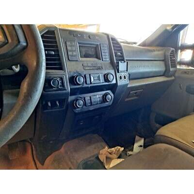 2017 Ford F-250 Super Duty Pickup Axle Assy, Front (4WD) - ~409105889