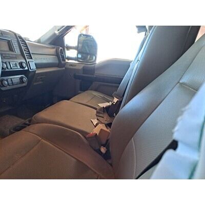 2017 Ford F-250 Super Duty Pickup Axle Assy, Front (4WD) - ~415331693