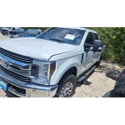 2017 Ford F-250 Super Duty Pickup Axle Assy, Front (4WD) - ~395087900