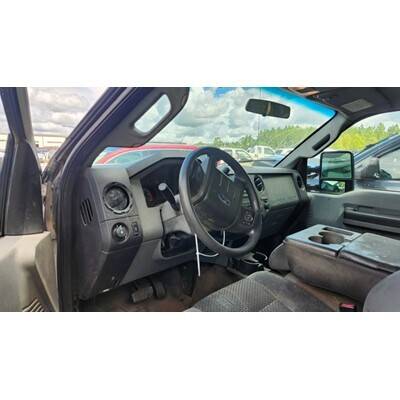 2013 Ford F-250 Super Duty Pickup Axle Assy, Front (4WD) - ~428477269