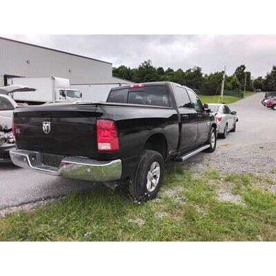 2013 Dodge 1500 Series Pickup Axle Assembly, Rear - ~429843858