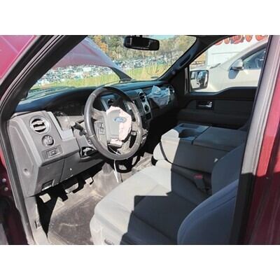 2012 Ford F-150 Series Pickup Axle Assembly, Rear - ~438097408