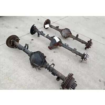 2014 Chevrolet Silverado 1500  Axle Assembly, Rear - ~429029130