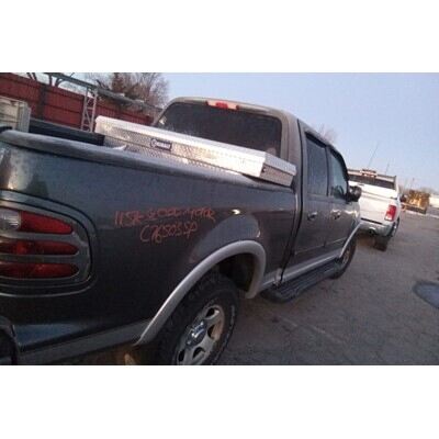 2000 Ford F-150 Series Pickup Axle Assembly, Rear - ~415084277