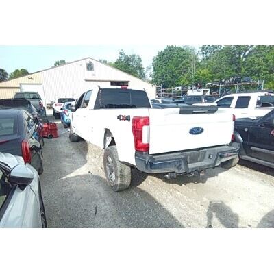 2017 Ford F-250 Super Duty Pickup Axle Assy, Front (4WD) - ~426532869