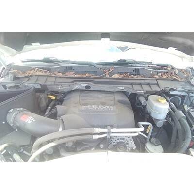 2013 Dodge 3500 Series Pickup Axle Assy, Front (4WD) - ~393532906