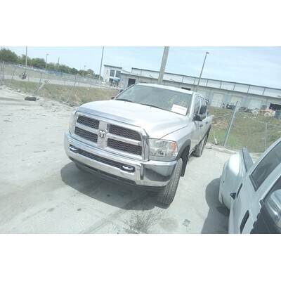 2013 Dodge 3500 Series Pickup Axle Assy, Front (4WD) - ~421619630