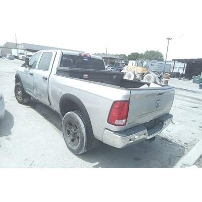 2013 Dodge 3500 Series Pickup Axle Assy, Front (4WD) - ~421619630