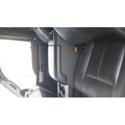 2013 Ford F-250 Super Duty Pickup Axle Assy, Front (4WD) - ~423063301