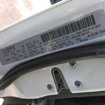 2014 Dodge 2500 Series Pickup Axle Assy, Front (4WD) - ~419492320