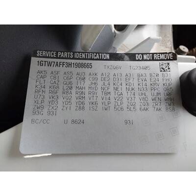 2017 Chevrolet Express 2500 Axle Assembly, Rear - ~408309451