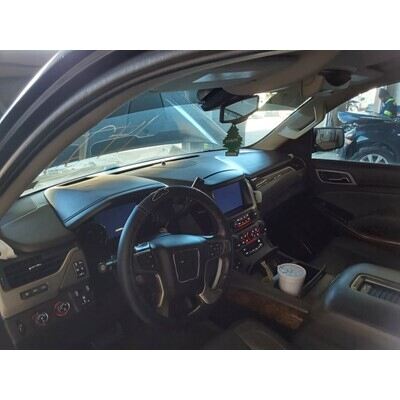 2015 Cadillac Escalade Axle Assembly, Rear - ~418101985