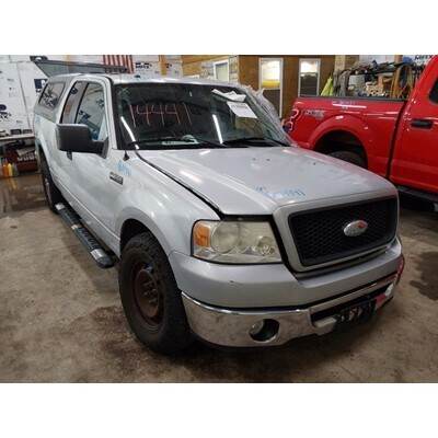 2004 Ford F-150 Series Pickup Axle Assembly, Rear - ~418339133