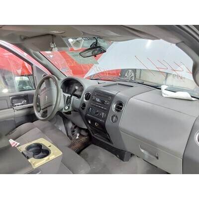 2004 Ford F-150 Series Pickup Axle Assembly, Rear - ~418339133