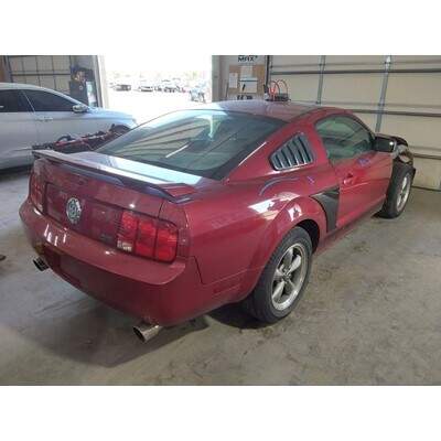 2005 Ford Mustang Axle Assembly, Rear - ~420005967