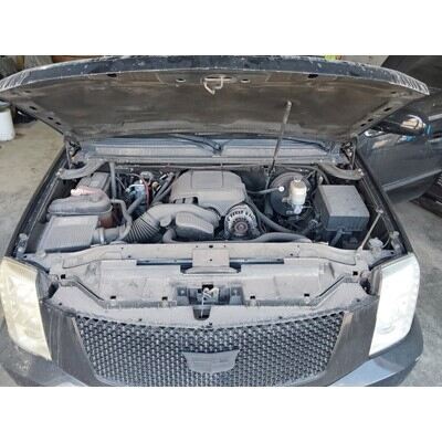 2007 Cadillac Escalade Axle Assembly, Rear - ~432764407