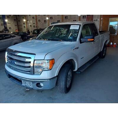 2012 Ford F-150 Series Pickup Axle Assembly, Rear - ~438206392