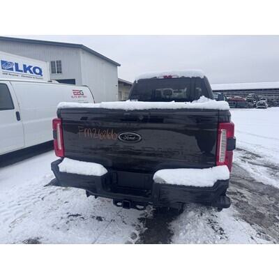 2023 Ford F-250 Super Duty Pickup Axle Assy, Front (4WD) - ~427338472