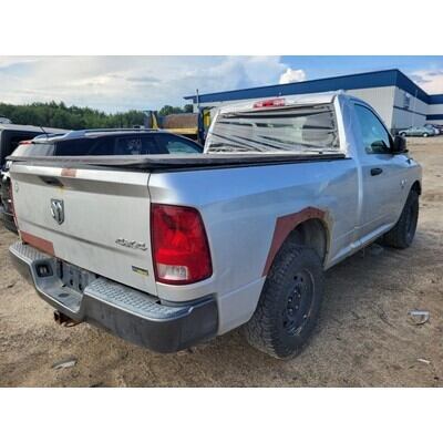 2009 Dodge 1500 Series Pickup Axle Assembly, Rear - ~397236519