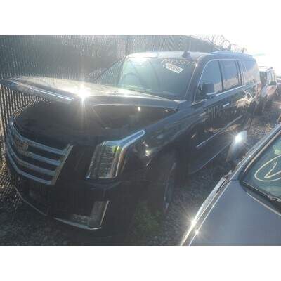 2015 Cadillac Escalade Axle Assembly, Rear