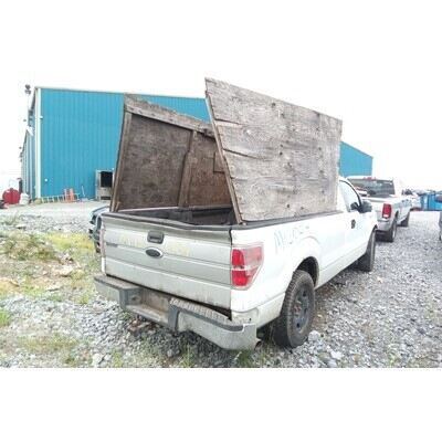 2012 Ford F-150 Series Pickup Axle Assembly, Rear