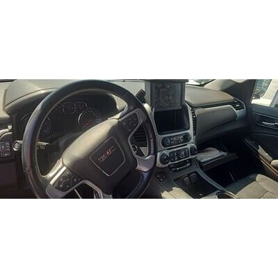 2015 Chevrolet Suburban 1500 Series Axle Assembly, Rear