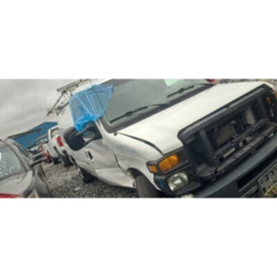 2009 Ford E-150 Van Axle Assembly, Rear