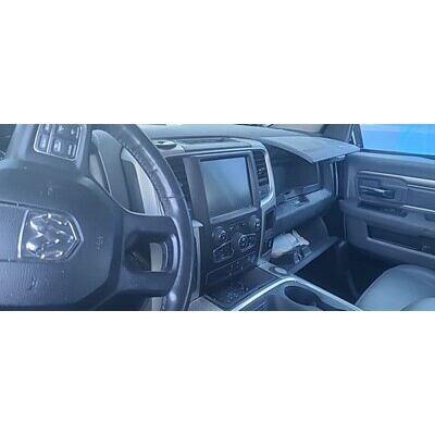 2013 Dodge 1500 Series Pickup Axle Assembly, Rear - ~404337676