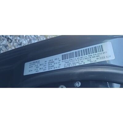 2013 Dodge 1500 Series Pickup Axle Assembly, Rear - ~404337676