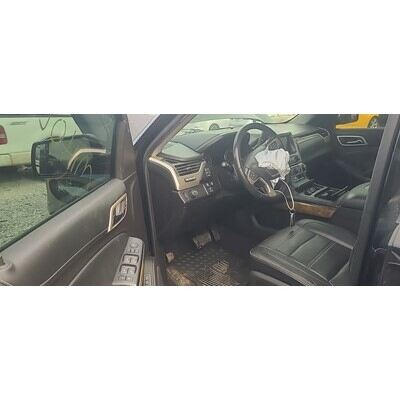 2015 Cadillac Escalade Axle Assembly, Rear - ~407508833