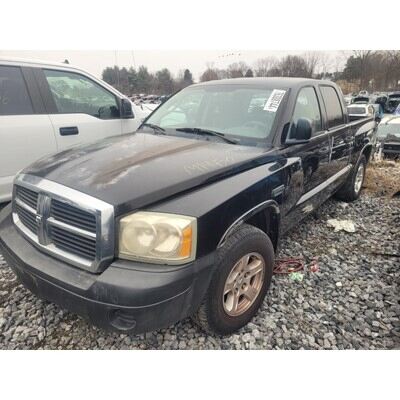 2005 Dodge Dakota  Axle Assembly, Rear - ~414480566