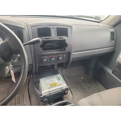 2005 Dodge Dakota  Axle Assembly, Rear - ~414480566