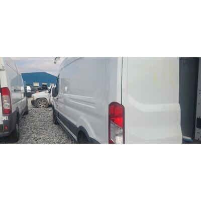 2015 Ford Transit 150 Axle Assembly, Rear - ~415325140