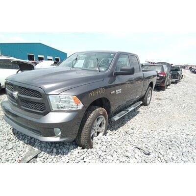 2013 Dodge 1500 Series Pickup Axle Assembly, Rear