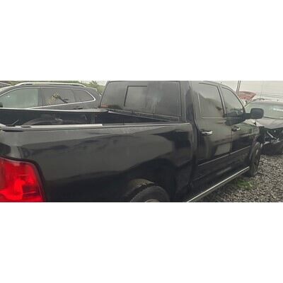 2013 Dodge 1500 Series Pickup Axle Assembly, Rear - ~420310513