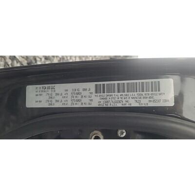 2013 Dodge 1500 Series Pickup Axle Assembly, Rear - ~420310513