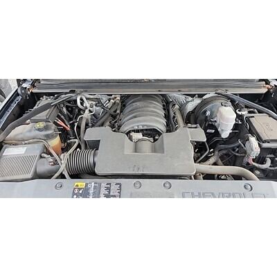 2015 Chevrolet Suburban 1500 Series Axle Assembly, Rear - ~430015092