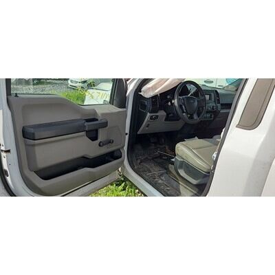 2018 Ford F-150 Series Pickup Axle Assembly, Rear - ~430447418