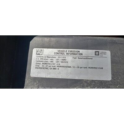 2014 Chevrolet Silverado 1500  Axle Assembly, Rear - ~425682149