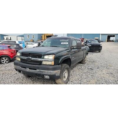 1999 Chevrolet Silverado 2500 Axle Assembly, Rear - ~433805644