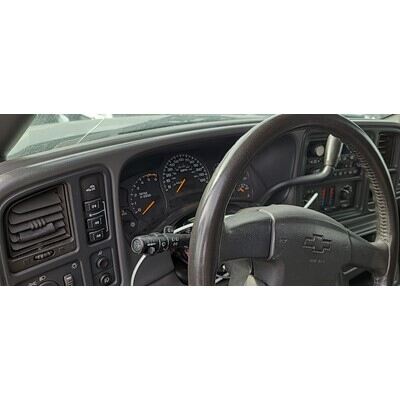 1999 Chevrolet Silverado 2500 Axle Assembly, Rear - ~433805644