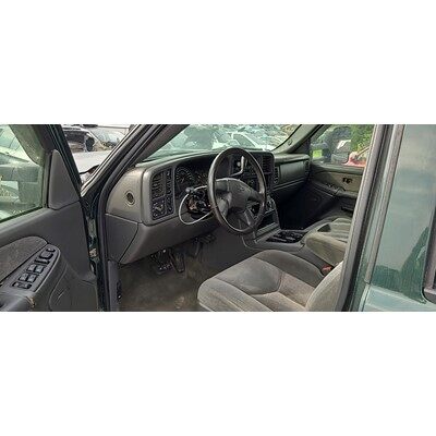 1999 Chevrolet Silverado 2500 Axle Assembly, Rear - ~433805644