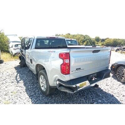 2019 Chevrolet Silverado 1500  Axle Assembly, Rear - ~431745495