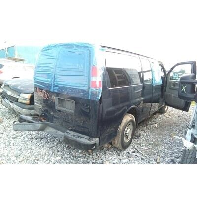 2010 Chevrolet Express 2500 Axle Assembly, Rear - ~436092866