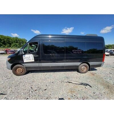 2019 Mercedes-Benz Sprinter 2500 Axle Assembly, Rear - ~397583277